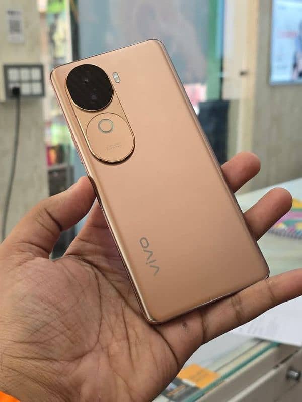 vivo v40e 8/256 GB 03240537819 my WhatsApp number 1