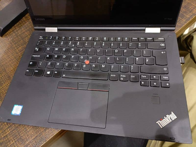 Lenovo Thinkpad X1 Yoga 360 1