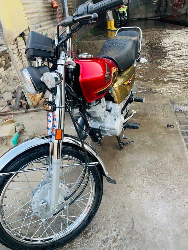 HONDA 125 GOLD EDITION SELF START FOR SALE 4