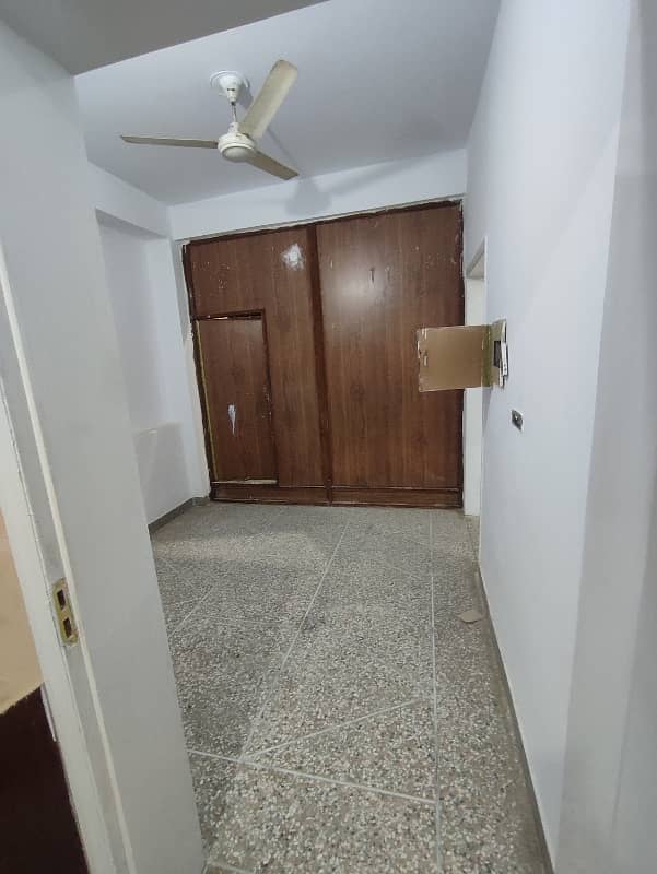 20*40 Triple Storey House Available For Rent In G-11 3 Real Pics 9