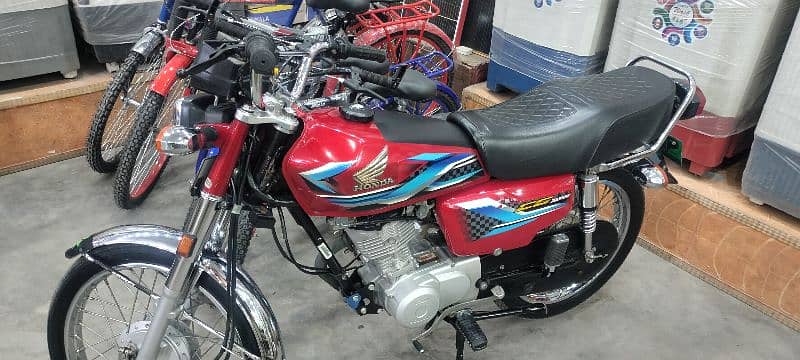 Honda 125 2023/24 Model Brand New 6