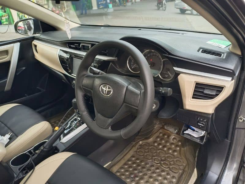 Toyota Corolla GLI 1.3 | Auto | 2017 8