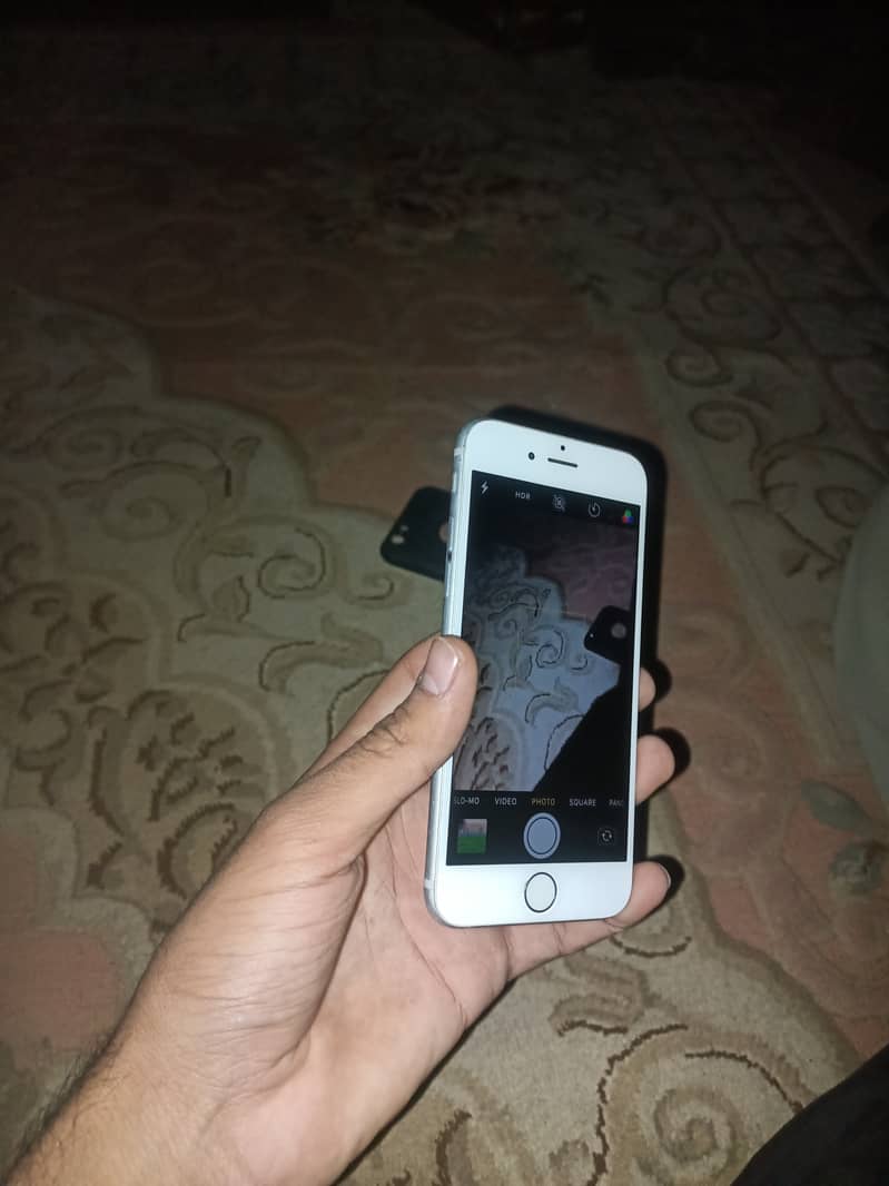 Apple iPhone 6S 0