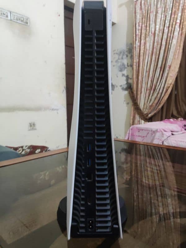 PS5 10/10 condition model 1200 fat 4