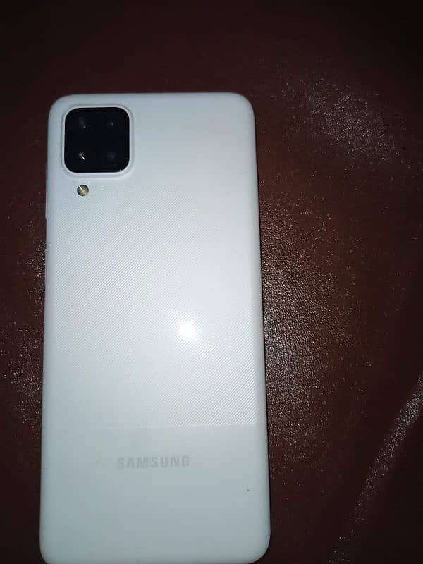 Samsung galaxy a12 1