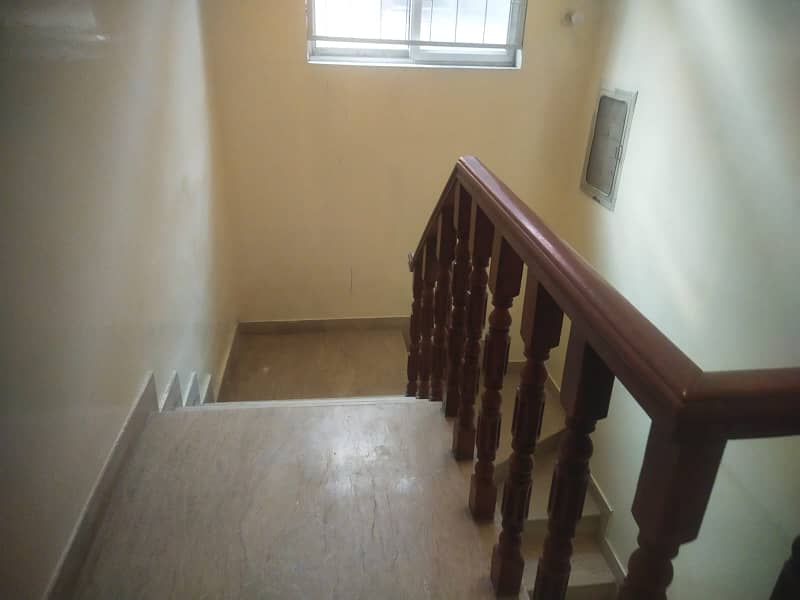 2 Kanal Separate Gate Upper Portion Is Available For Rent In Dha Phase 3 Near McDonalds Y Block 1