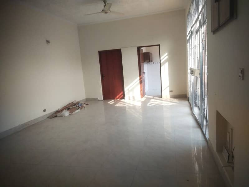 2 Kanal Separate Gate Upper Portion Is Available For Rent In Dha Phase 3 Near McDonalds Y Block 7