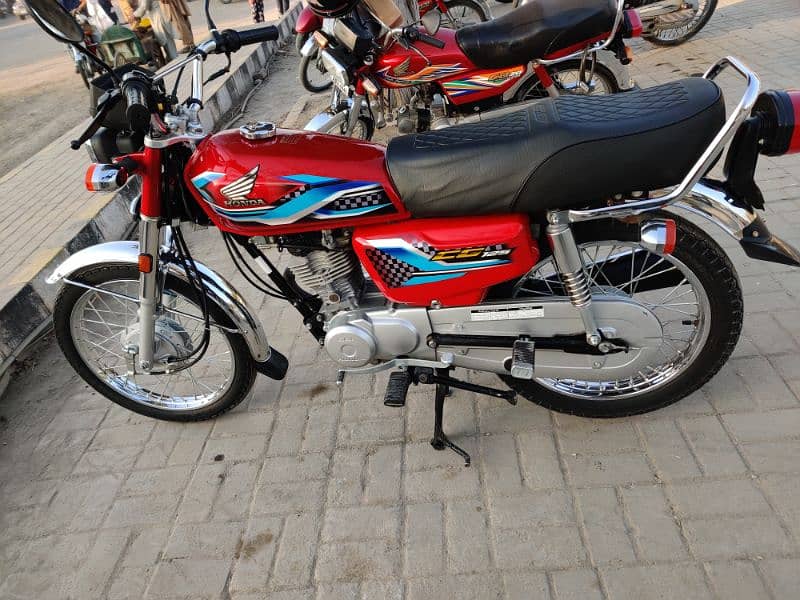 Honda CG 125 2024 APF 1