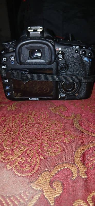 I Want To Sale My Canon 7D Camera 4