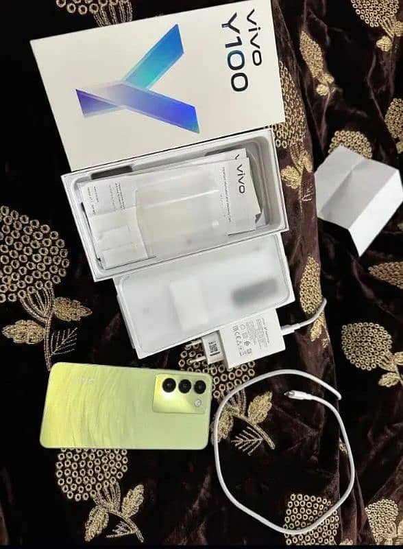 VIVO Y100 8+8/256 GB JUST BOX OPEN , USED NHI KIA 3