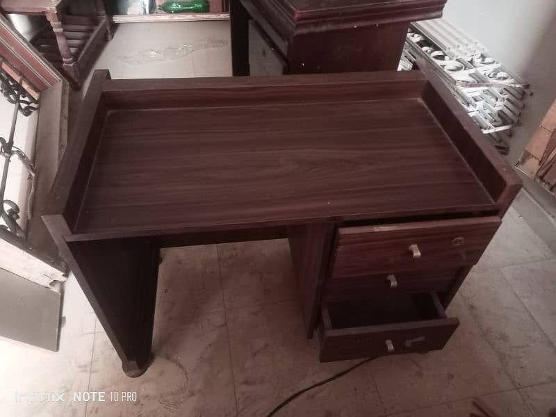 Two used table for sale new in condition 0