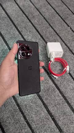 Oneplus 11R 5G     12/256      SIM time remaining    03101873383