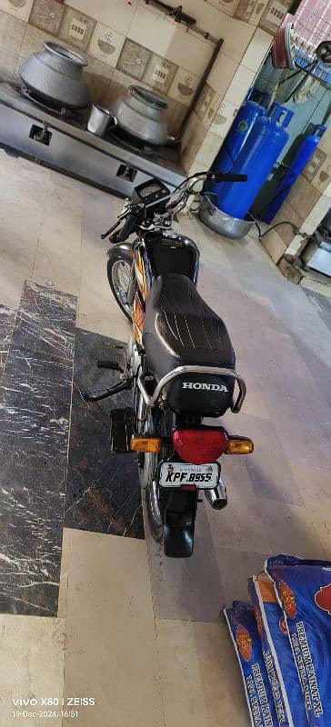 Honda CD 70 4