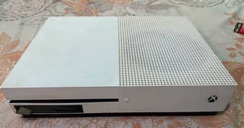 XBOX ONE S 500GB