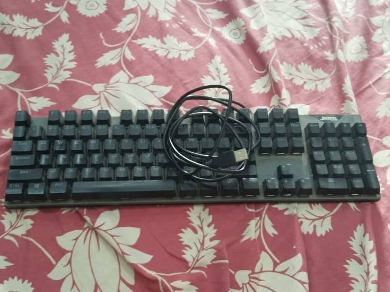 gaming keyboard read description 14