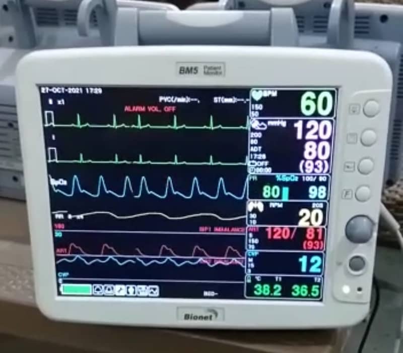 Patient Cardiac Monitor Vital Sign Monitor, BP Apparatus, SPO2, ECG. 1