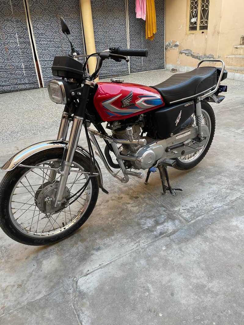 Honda CG 125 2022 7