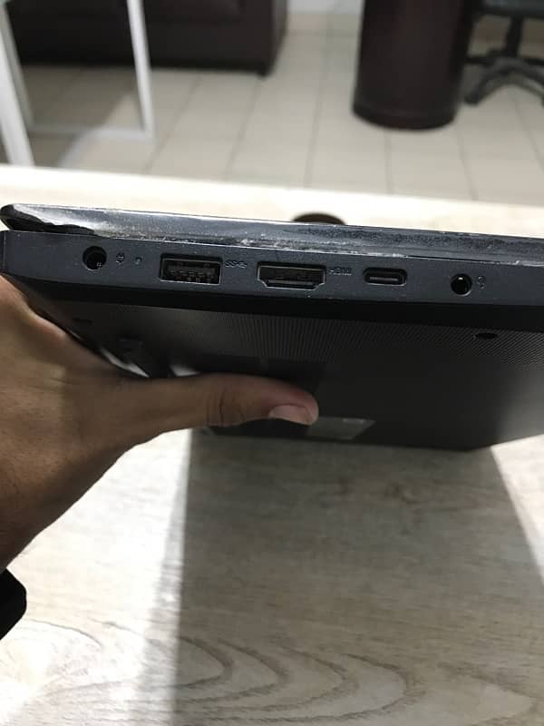 Lenovo V14 G3 5