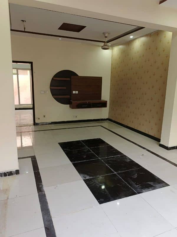 5 Marla New House For Rent in bahria Town Lahore 0