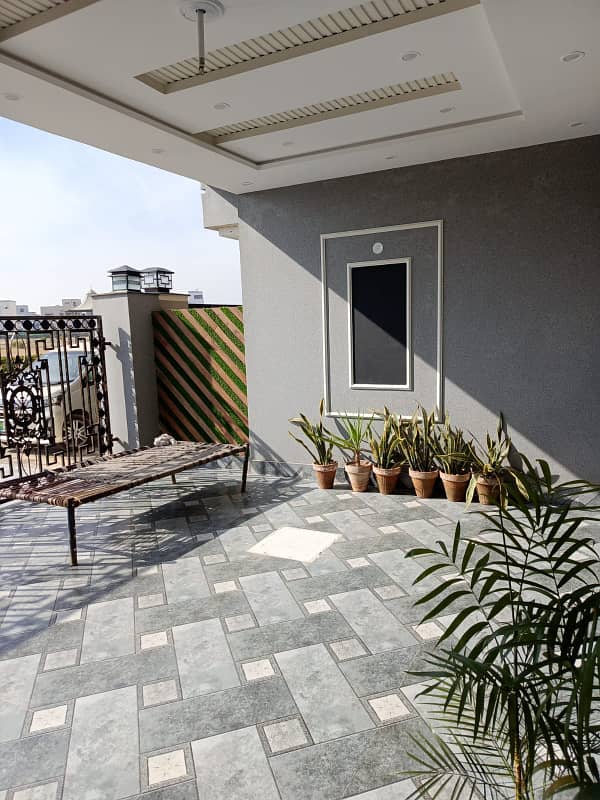 8 Marla Brand New Elegant House Facing Park For Sale At Prime Location In Bahria orchard 5