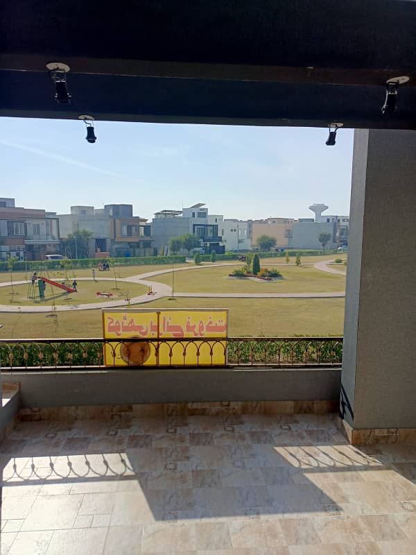 8 Marla Brand New Elegant House Facing Park For Sale At Prime Location In Bahria orchard 23