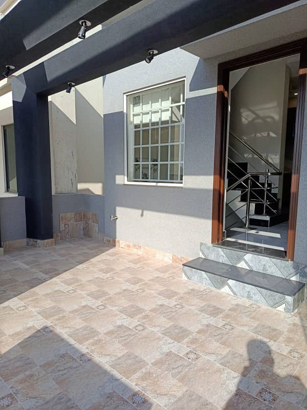 8 Marla Brand New Elegant House Facing Park For Sale At Prime Location In Bahria orchard 24