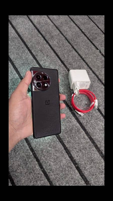 Oneplus 11R 5G  12/256    dual sim working   03101873383 1