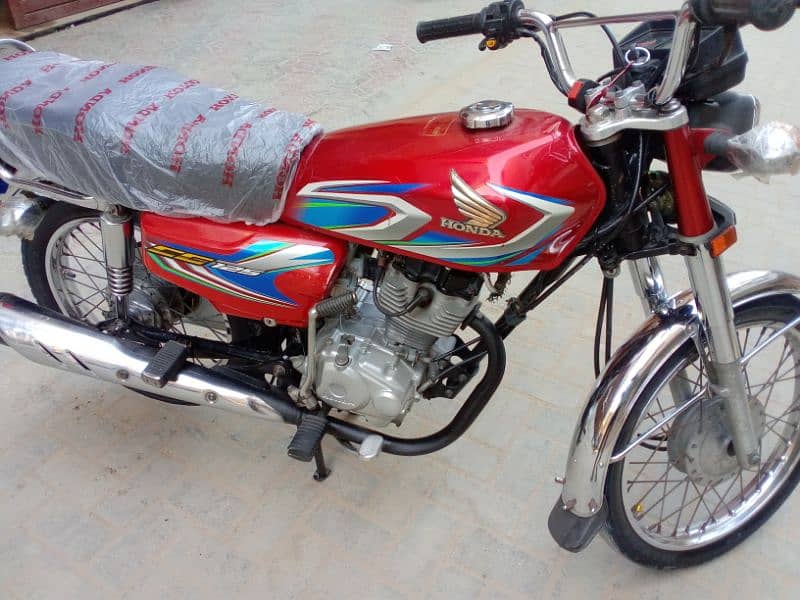 Honda 125 Hyderabad number 22 model 0