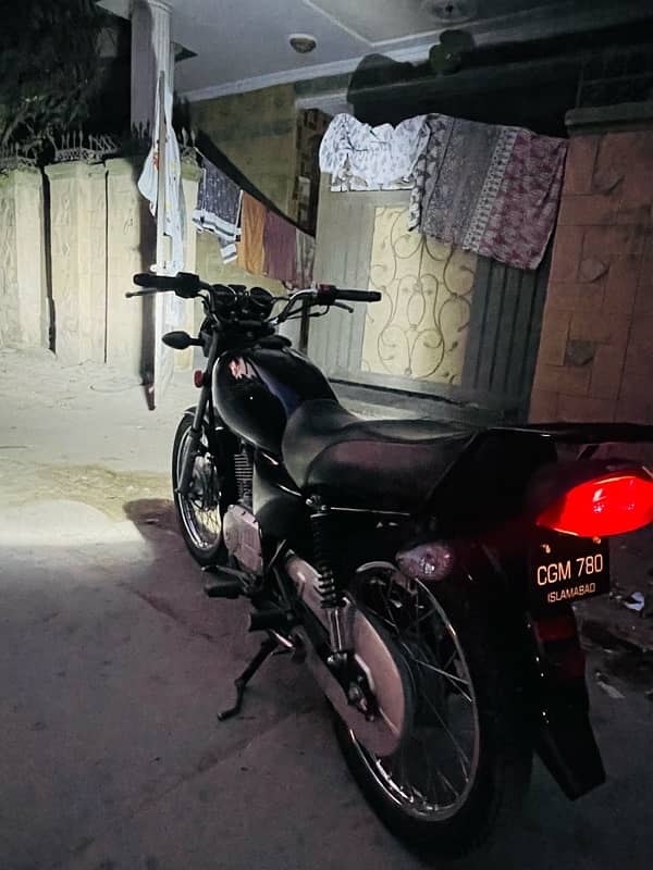 Suzuki GS 150 2023 model 5