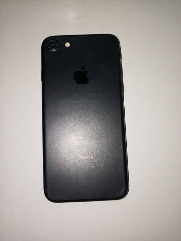 I phone 7 non-pta 32gb 0