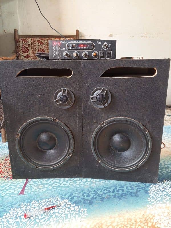 speakers 1