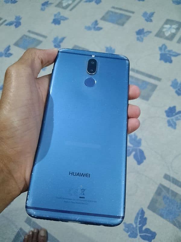 Huawei mate 10 lite 4