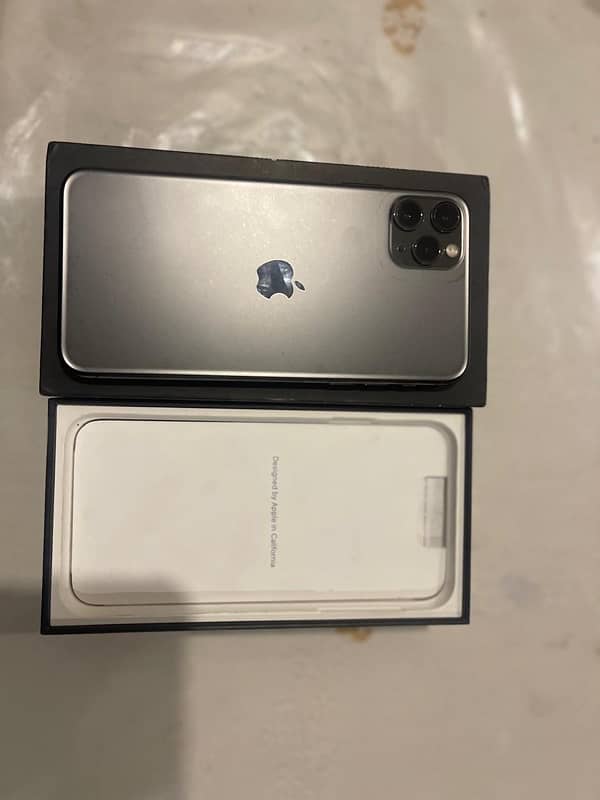 Iphone 11 Pro Max Dual Sim PTA Approved LLA 9/10 0