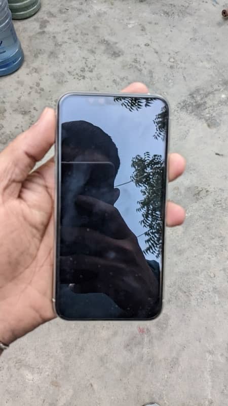 iphone 11 pro 64gb 0