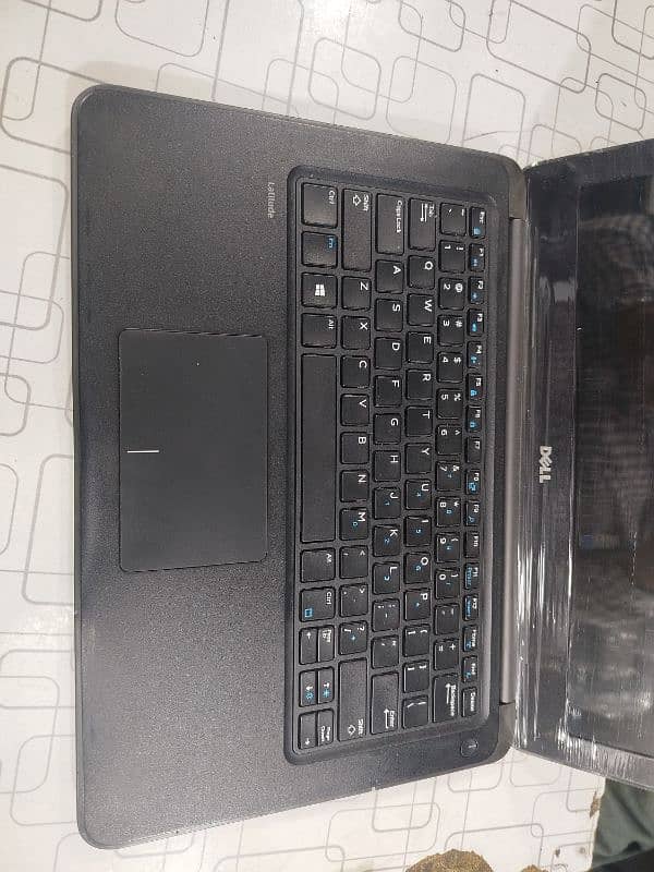 Dell Latitude 3380 i5 7th generation 9