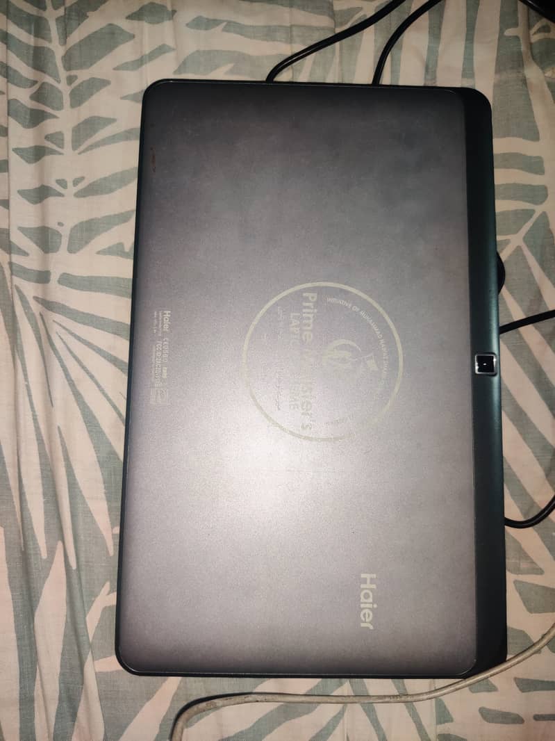 Haier Touch Laptop and Pad. 4 hours bttry / 4 ram. SSD 2