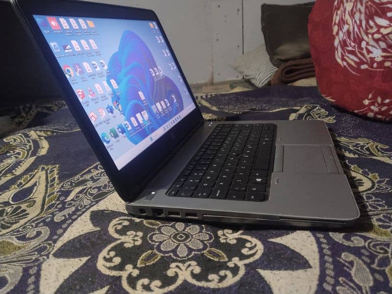 HP LAPTOP 3