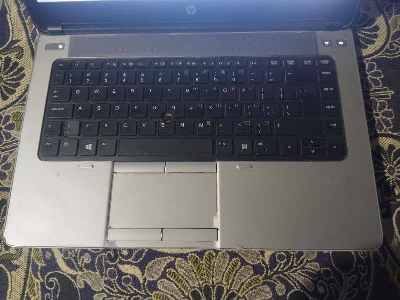 HP LAPTOP 5