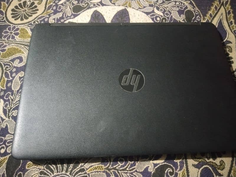 HP LAPTOP 6