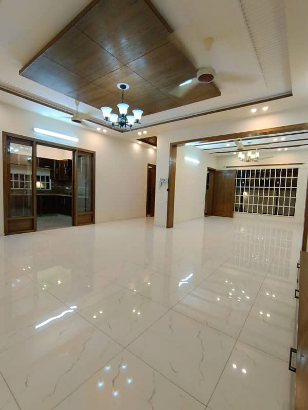 10 Marla Brand New House For Rent At Prime Location In Bahria Orchard On Raiwind Road 0