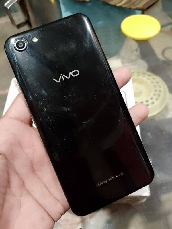 vivo y81i in Awesome condition 2/16 4