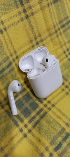 apple airpods