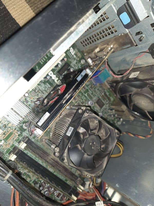 Dell Optillex 990 with graphic card 2