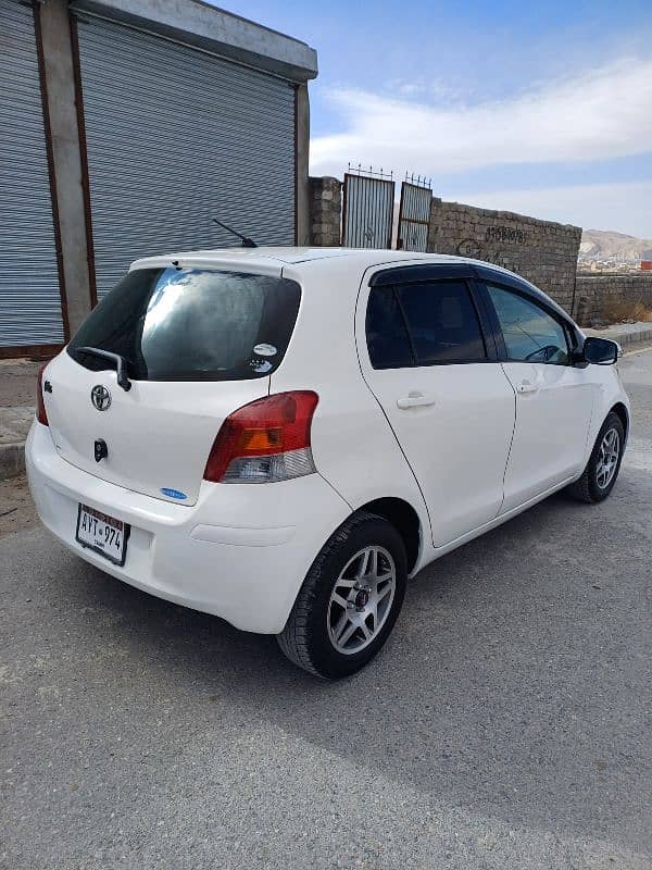 Toyota Vitz 2007 ,registered 2013 4