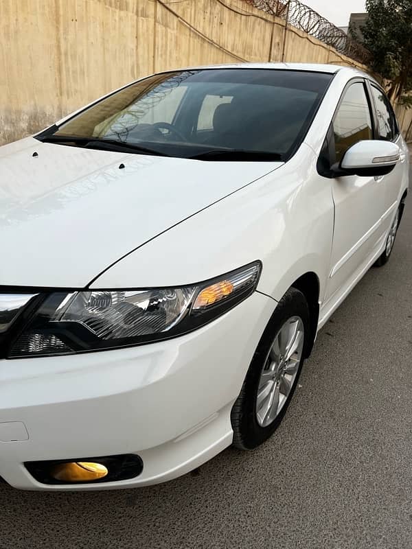 Honda City Aspire 1.5 manual 2017 7