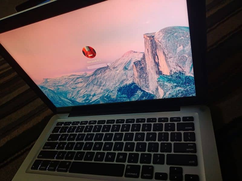 Macbook pro Mid 2012 1