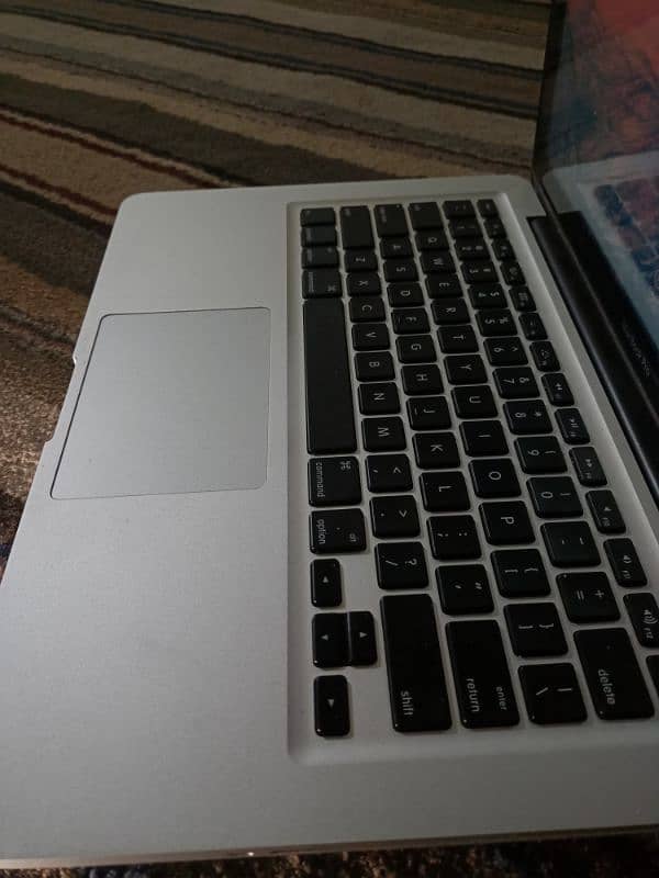 Macbook pro Mid 2012 2