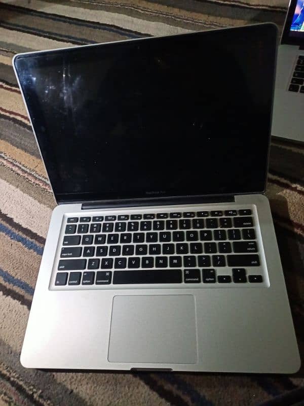 Macbook pro Mid 2012 5