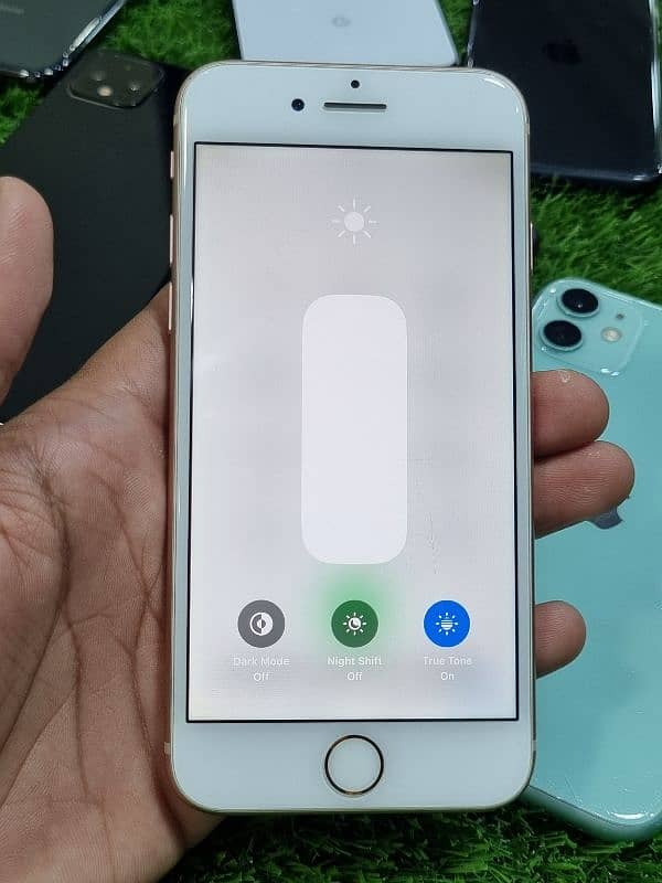 IPHONE 8 FACTORY UNLOCK NON PTA 64GB 4