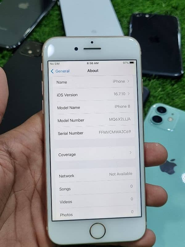 IPHONE 8 FACTORY UNLOCK NON PTA 64GB 5